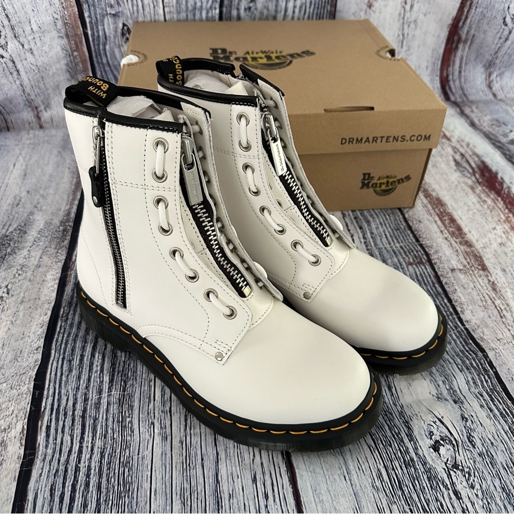 BNIB Dr. Marten’s 1460 Double Zip White Sendal Full Grain Leather Boots - Picture 7 of 12